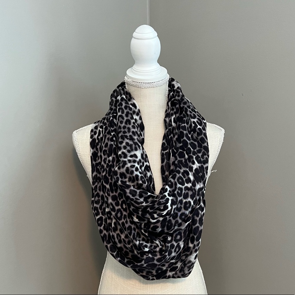 Express Infinity Scarf
